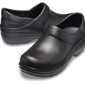 NWT Crocs Neria Pro II Women's Work Shoes  by Crocs Size 6